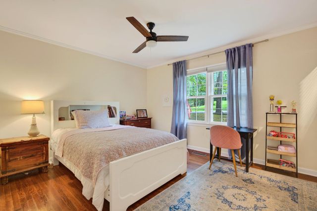926 Glamis Circle, Signal Mountain, TN 37377