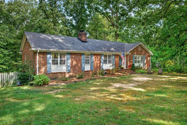 926 Glamis Circle, Signal Mountain, TN 37377