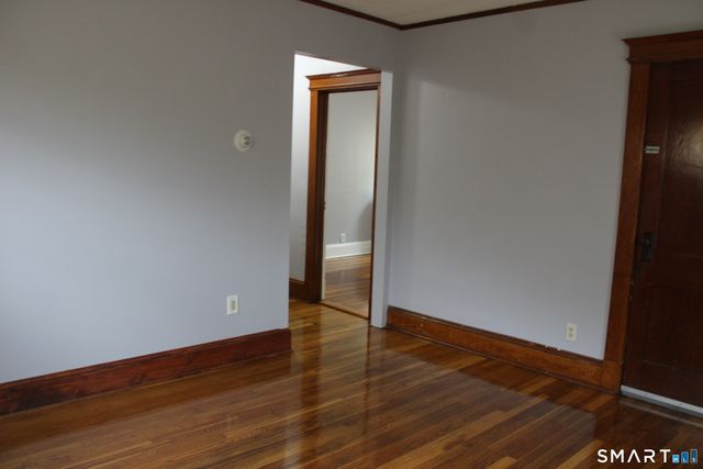 45 Grandview Terrace 1st floor, Hartford, CT 06114