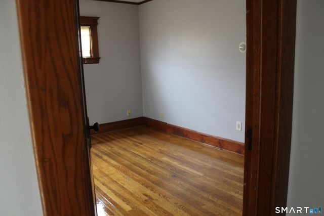 45 Grandview Terrace 1st floor, Hartford, CT 06114