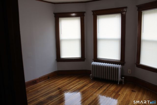 45 Grandview Terrace 1st floor, Hartford, CT 06114