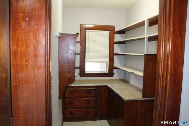 45 Grandview Terrace 1st floor, Hartford, CT 06114
