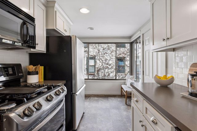 4431 Thomas Avenue S, Minneapolis, MN 55410