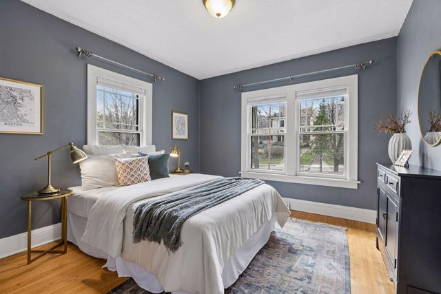 4431 Thomas Avenue S, Minneapolis, MN 55410