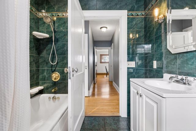 4431 Thomas Avenue S, Minneapolis, MN 55410