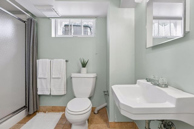 4431 Thomas Avenue S, Minneapolis, MN 55410