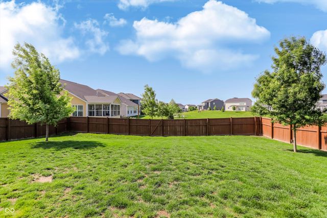 15887 W Rail Drive, Westfield, IN 46074