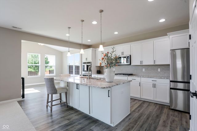 15887 W Rail Drive, Westfield, IN 46074