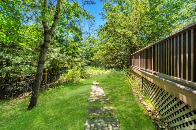 64 Cove Hollow Road, East Hampton, NY 11937