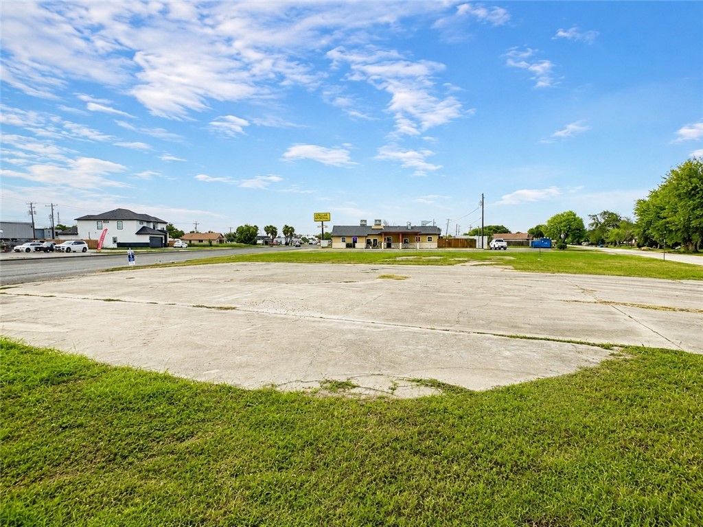 2594 Main St, Ingleside, TX 78362 — exterior