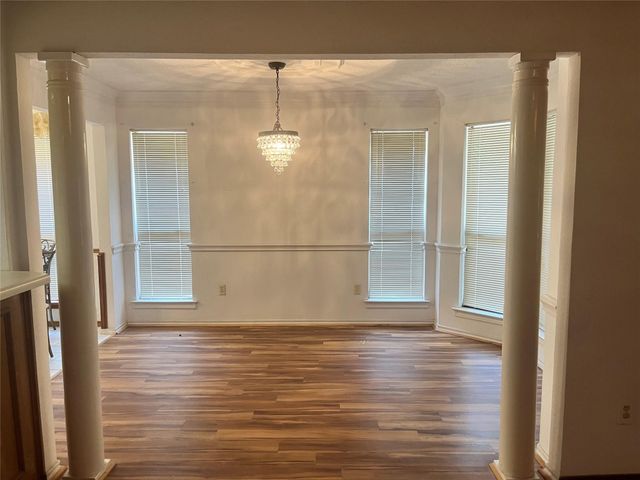 7640 Grassland Drive, Fort Worth, TX 76133