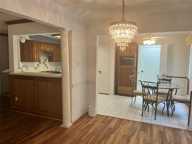 7640 Grassland Drive, Fort Worth, TX 76133