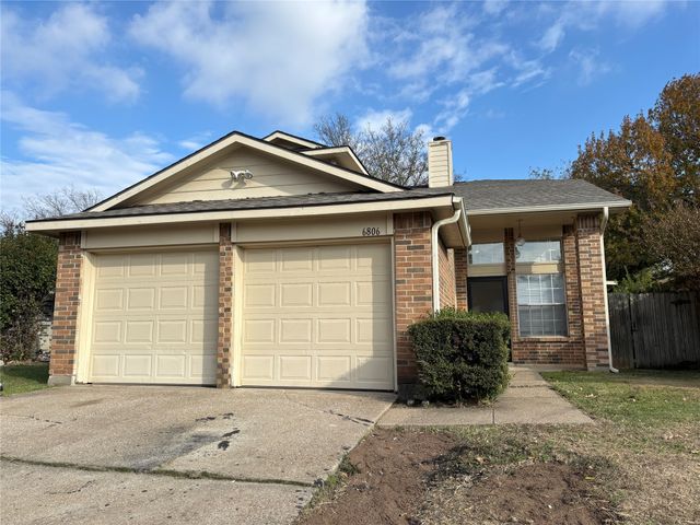 6806 Silver Sage Drive, Fort Worth, TX 76137
