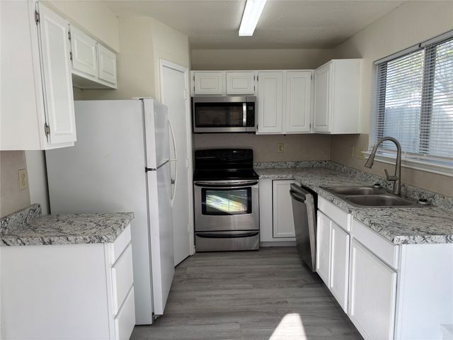 6806 Silver Sage Drive, Fort Worth, TX 76137