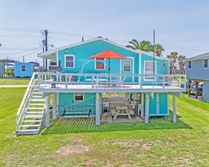 1214 County Road 201, Sargent, TX 77414