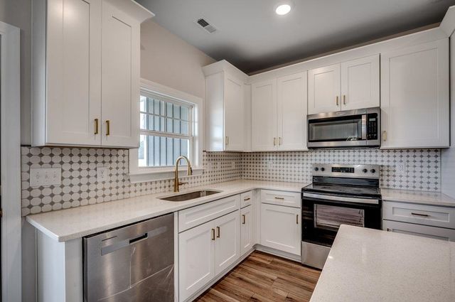 415 St. John Rd., Galivants Ferry, SC 29544