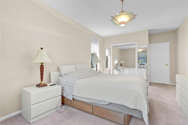 67-35 Yellowstone Boulevard 6K, Forest Hills, NY 11375