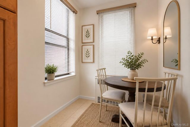 67-35 Yellowstone Boulevard 6K, Forest Hills, NY 11375