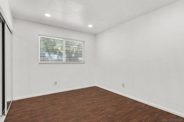 1351 E MADISON AVE, El Cajon, CA 92021
