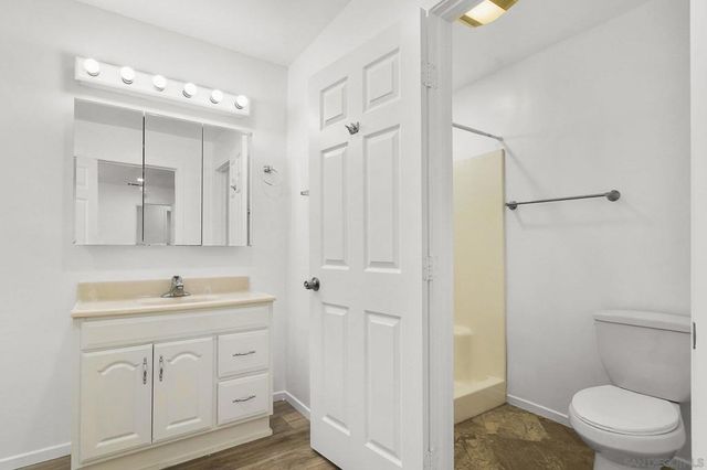 1351 E MADISON AVE, El Cajon, CA 92021