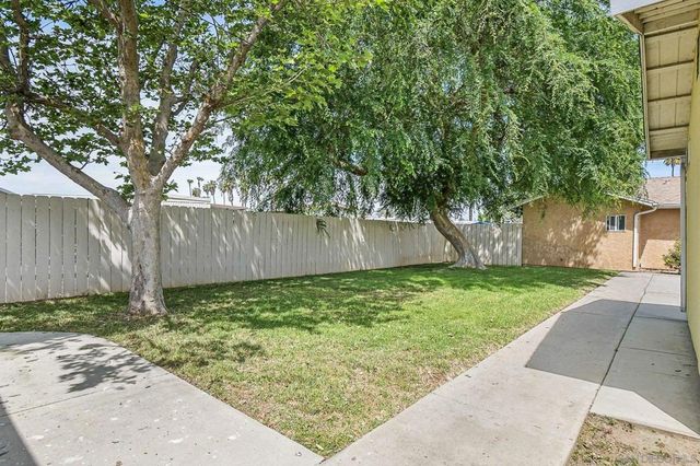 1351 E MADISON AVE, El Cajon, CA 92021