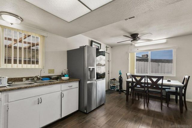 1351 E MADISON AVE, El Cajon, CA 92021