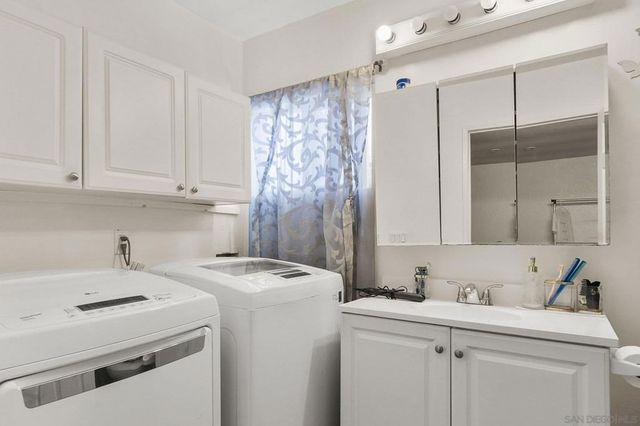 1351 E MADISON AVE, El Cajon, CA 92021