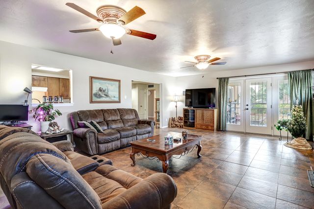 3205 Bahama Street NE, Albuquerque, NM 87111