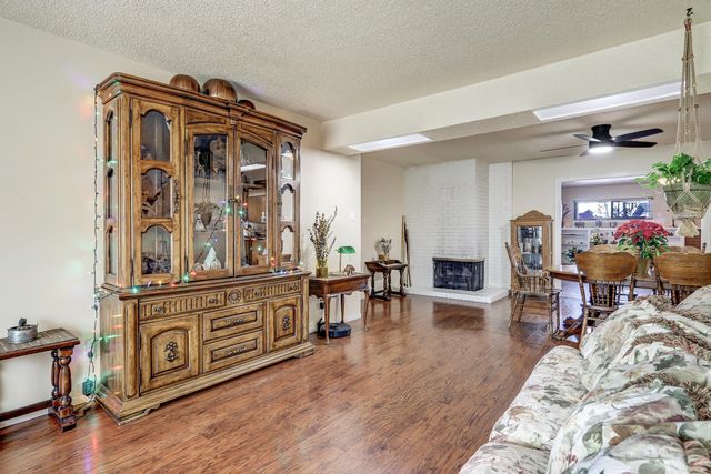 3205 Bahama Street NE, Albuquerque, NM 87111