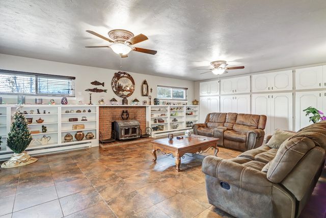 3205 Bahama Street NE, Albuquerque, NM 87111