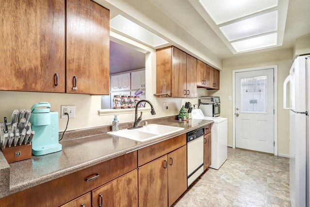 3205 Bahama Street NE, Albuquerque, NM 87111