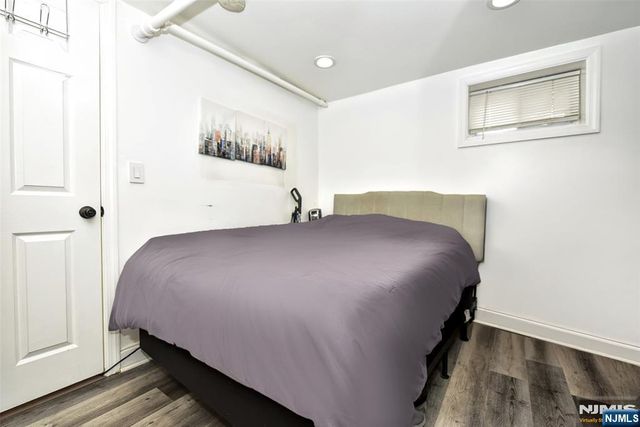 111 Teaneck Road, Teaneck, NJ 07666