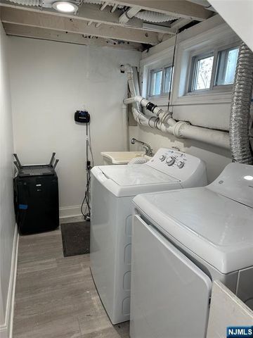 111 Teaneck Road, Teaneck, NJ 07666