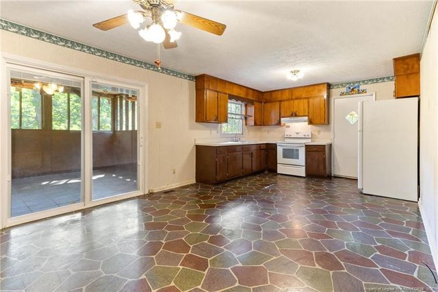 5466 Maplewood Court, Fayetteville, NC 28314