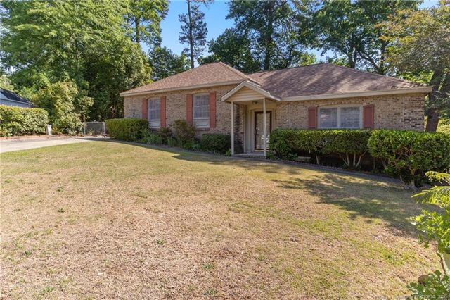 5466 Maplewood Court, Fayetteville, NC 28314