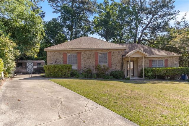 5466 Maplewood Court, Fayetteville, NC 28314