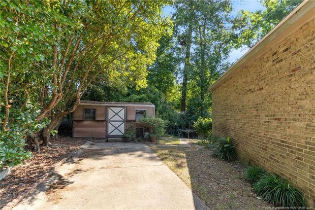 5466 Maplewood Court, Fayetteville, NC 28314