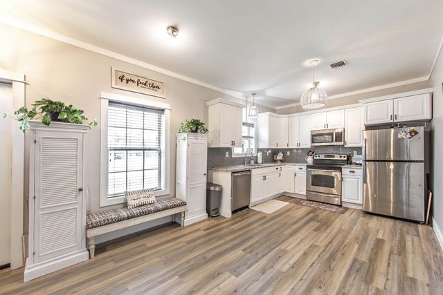 134 Fern Lane, Houma, LA 70364