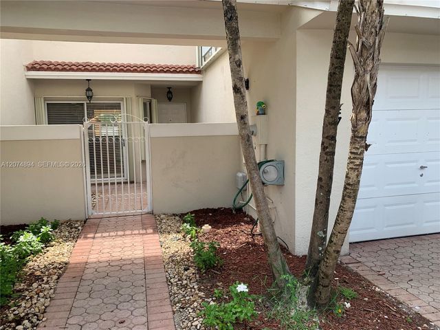 4447 NW 98th Avenue, Doral, FL 33178