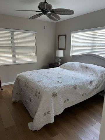 299 Dorset H, Boca Raton, FL 33434