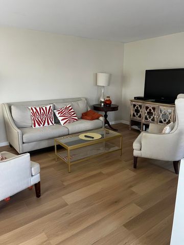 299 Dorset H, Boca Raton, FL 33434