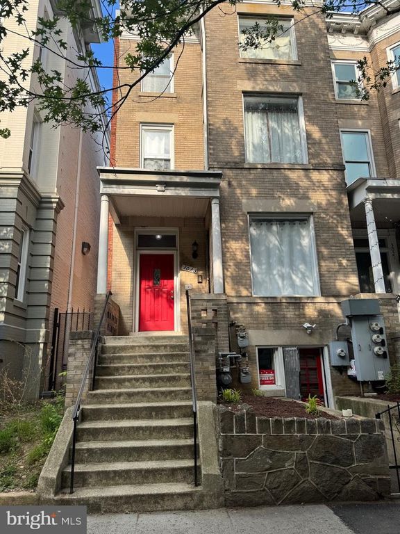 3023 15TH ST NW, Washington, DC 20009