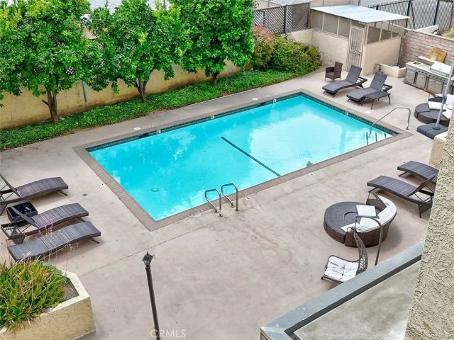 5143 Bakman 417, North Hollywood, CA 91601