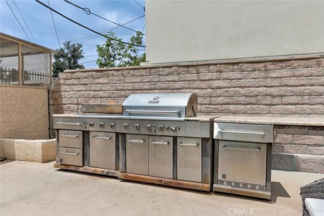5143 Bakman 417, North Hollywood, CA 91601