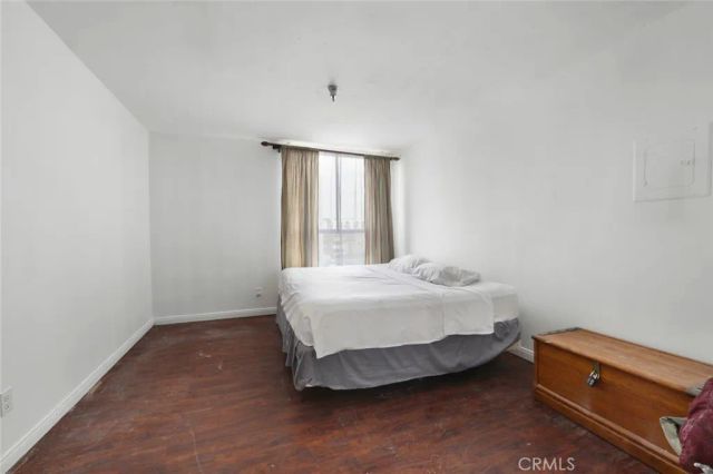 5143 Bakman 417, North Hollywood, CA 91601