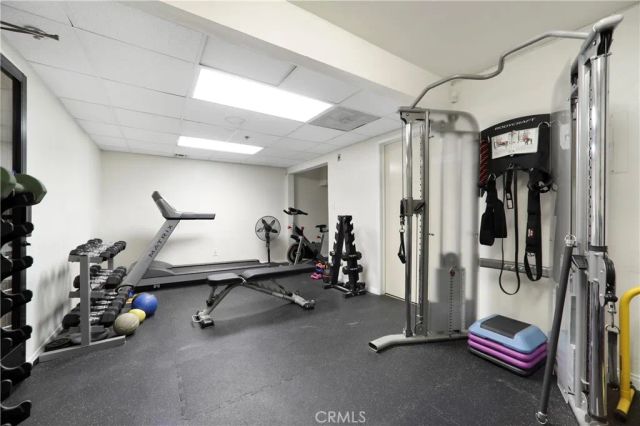 5143 Bakman 417, North Hollywood, CA 91601