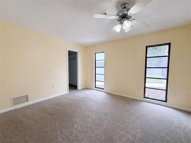 1301 LUCAYA AVENUE, Venice, FL 34285