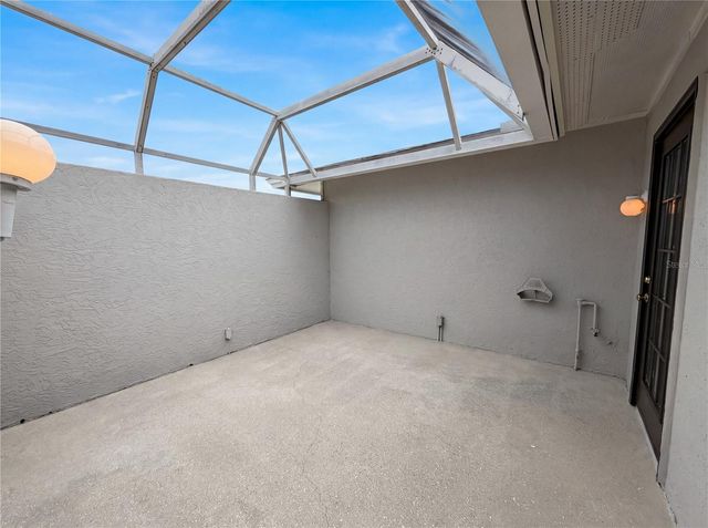 1301 LUCAYA AVENUE, Venice, FL 34285