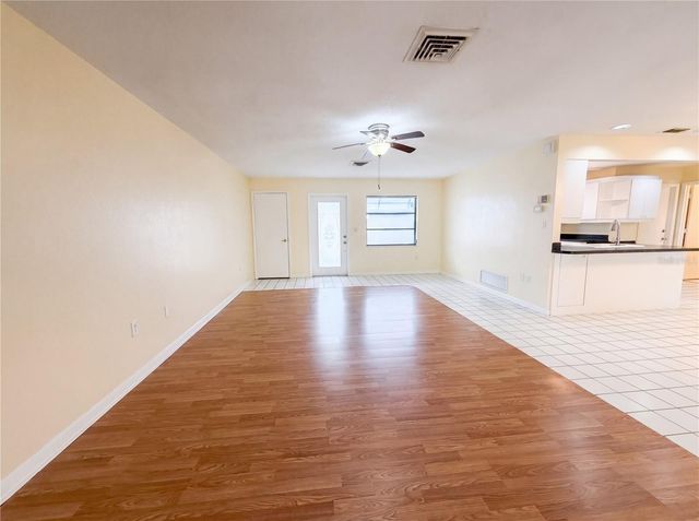 1301 LUCAYA AVENUE, Venice, FL 34285