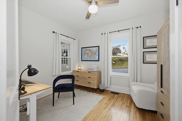 36 Eagle Rd, Worcester, MA 01605